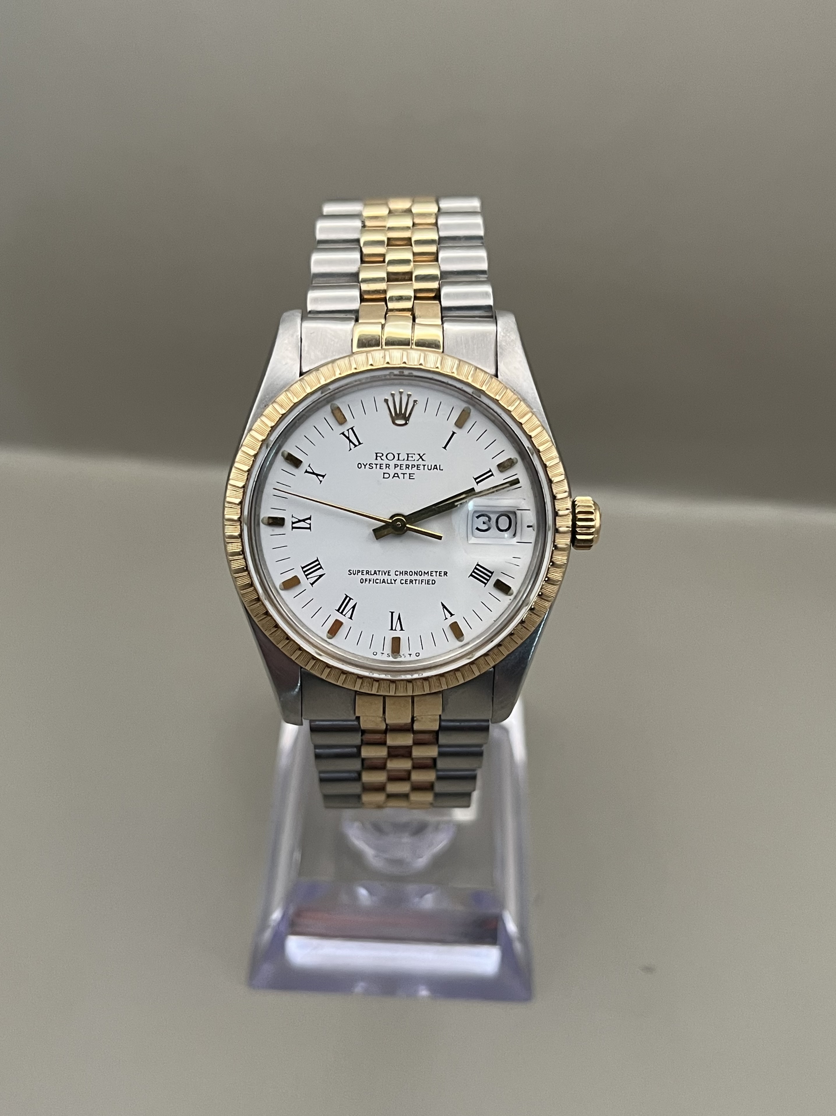 Rolex Oyster Perpetual Date ref 15053 White Dial