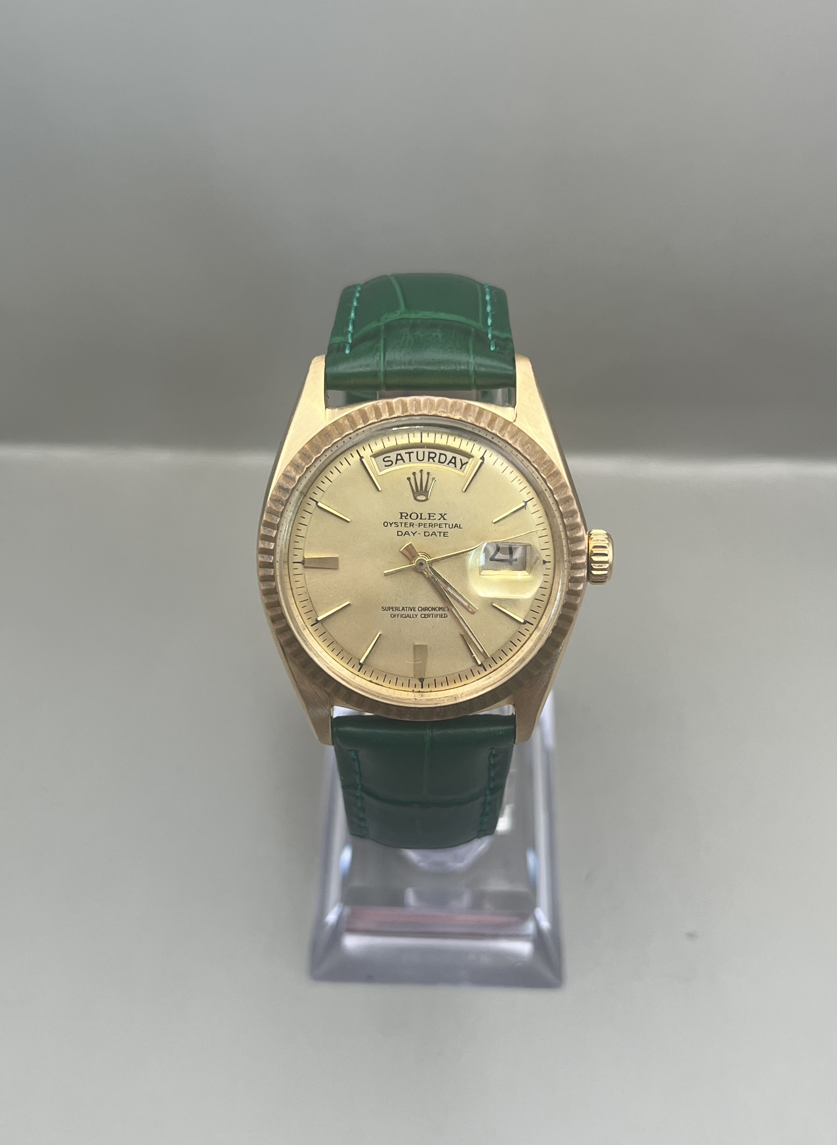 Rolex Day-Date ref 1803 Champagne Dial 18ct Solid Gold